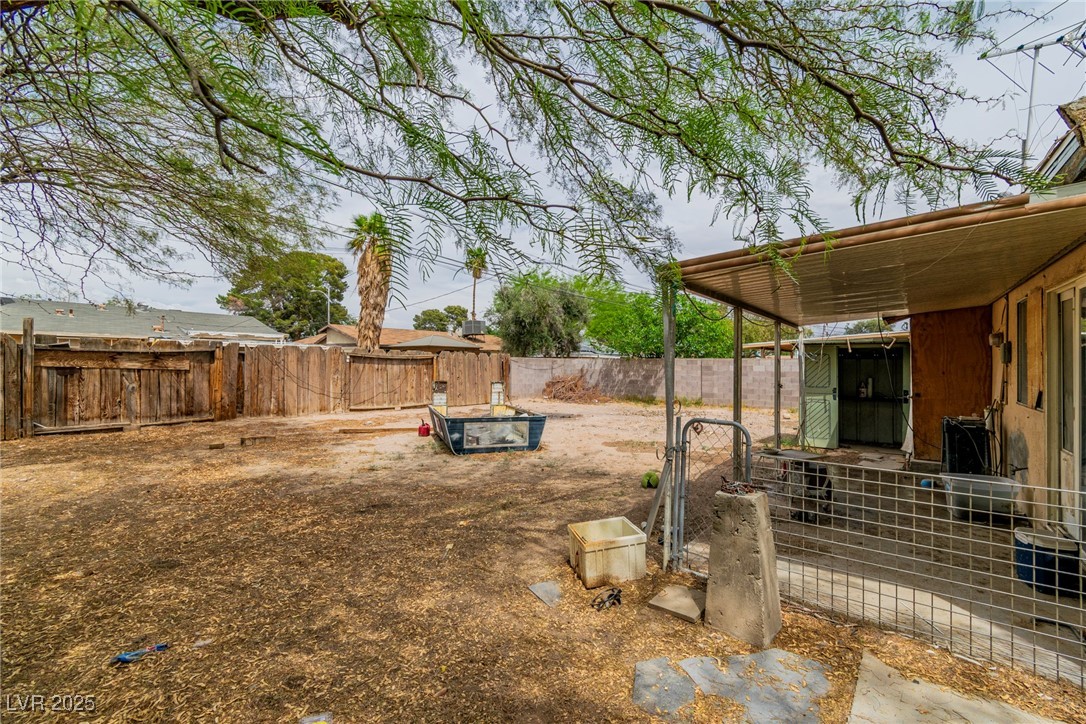 5600 W Bartlett Avenue, Las Vegas, Nevada image 16