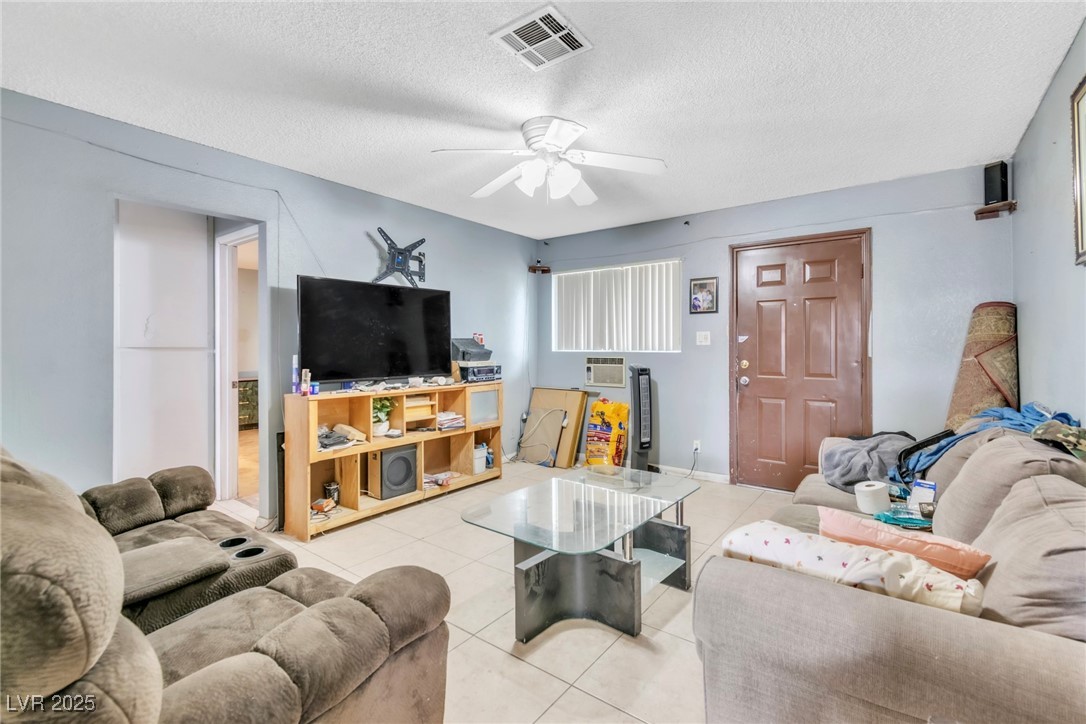 5600 W Bartlett Avenue, Las Vegas, Nevada image 4