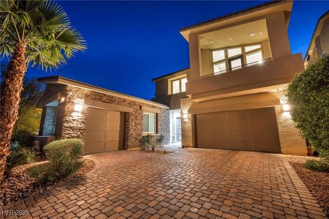 19 Hilltop Crest Street Henderson NV 89011