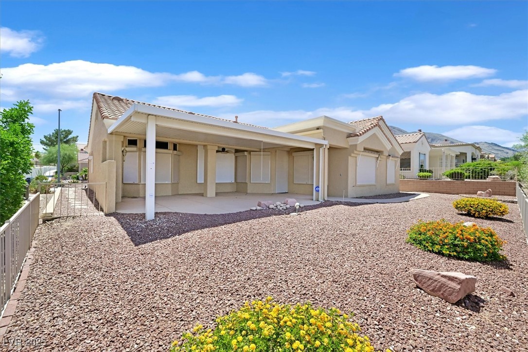 Las Vegas, Nevada 89134, United States, 3 Bedrooms Bedrooms, ,2 BathroomsBathrooms,Residential,Active,156118