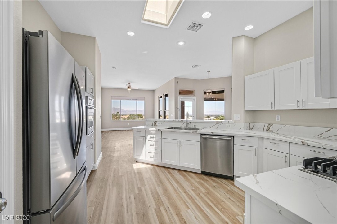 Las Vegas, Nevada 89134, United States, 3 Bedrooms Bedrooms, ,2 BathroomsBathrooms,Residential,Active,156118