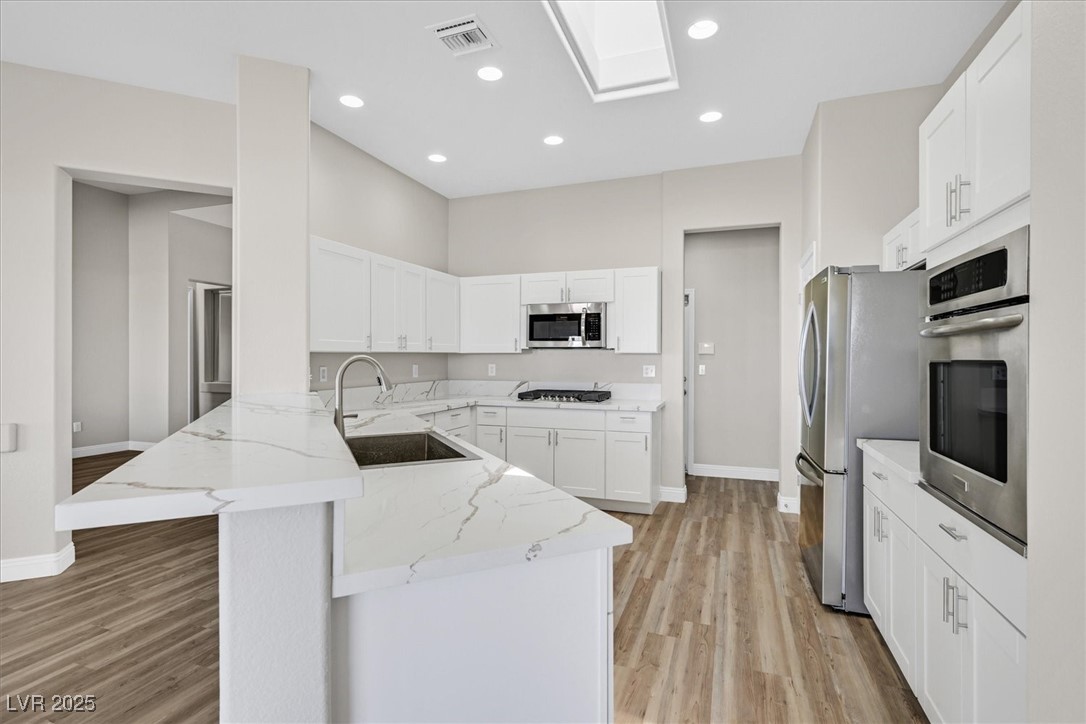 Las Vegas, Nevada 89134, United States, 3 Bedrooms Bedrooms, ,2 BathroomsBathrooms,Residential,Active,156118