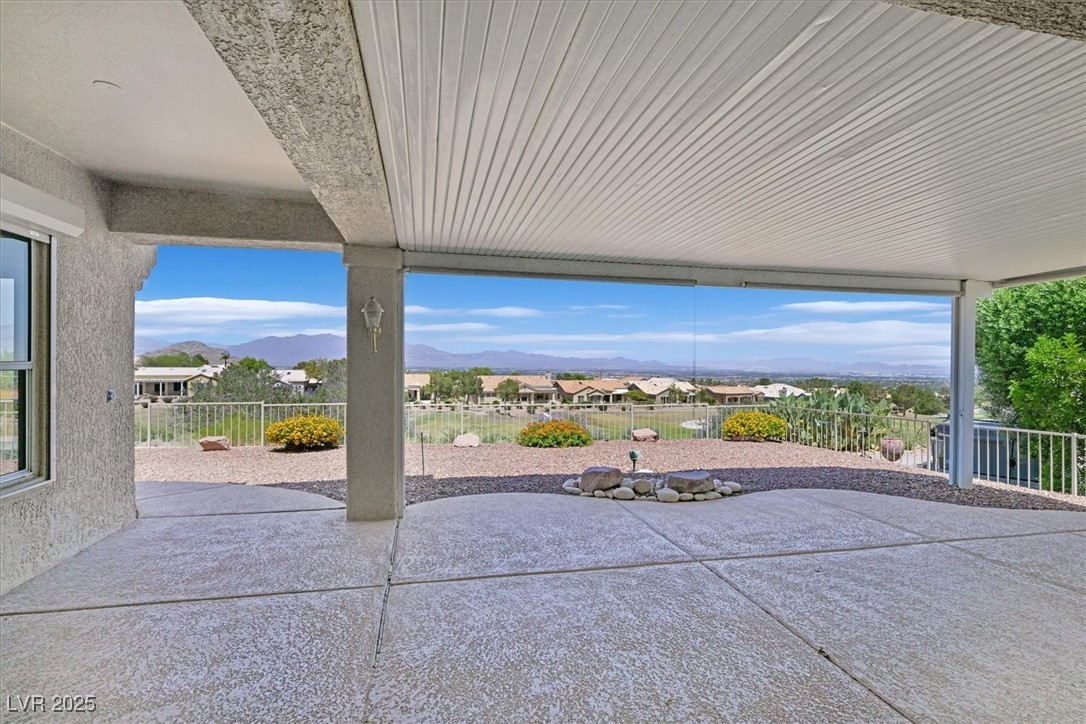 Las Vegas, Nevada 89134, United States, 3 Bedrooms Bedrooms, ,2 BathroomsBathrooms,Residential,Active,156118