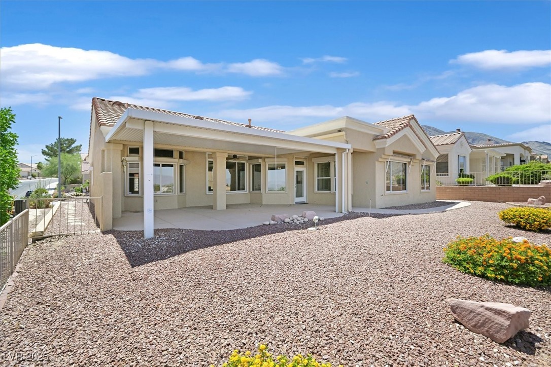 Las Vegas, Nevada 89134, United States, 3 Bedrooms Bedrooms, ,2 BathroomsBathrooms,Residential,Active,156118