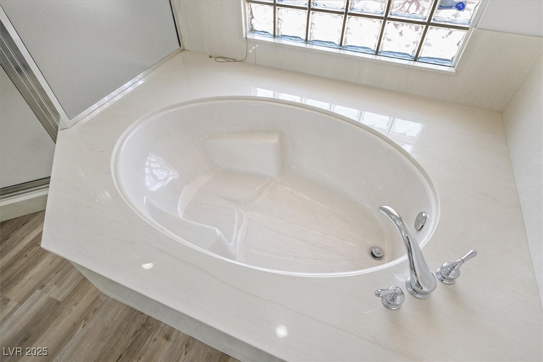 Las Vegas, Nevada 89134, United States, 3 Bedrooms Bedrooms, ,2 BathroomsBathrooms,Residential,Active,156118