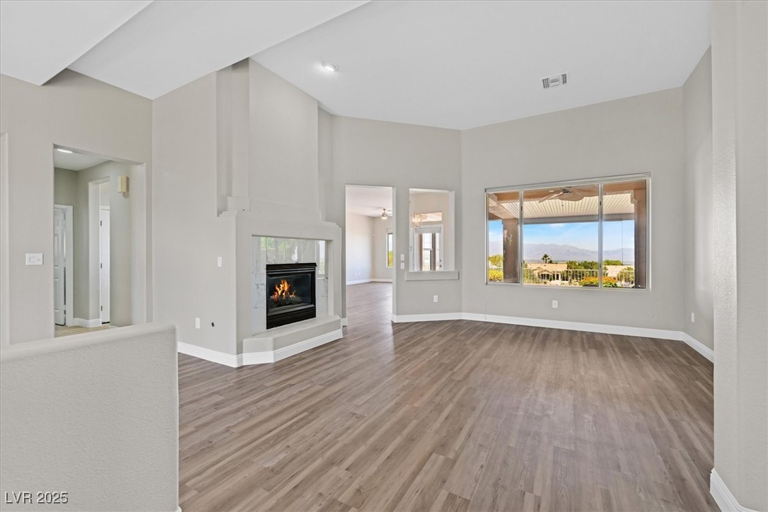 Las Vegas, Nevada 89134, United States, 3 Bedrooms Bedrooms, ,2 BathroomsBathrooms,Residential,Active,156118