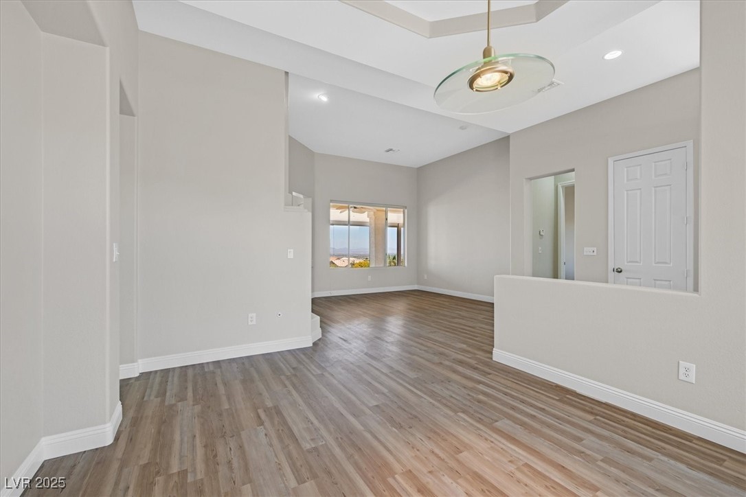 Las Vegas, Nevada 89134, United States, 3 Bedrooms Bedrooms, ,2 BathroomsBathrooms,Residential,Active,156118