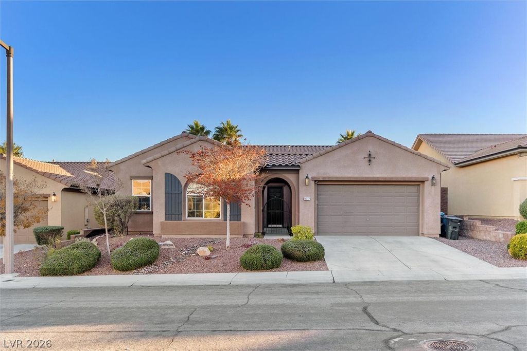 Photo of 11317 Altura Vista Drive, Las Vegas, NV 89138 (MLS # 2766600)