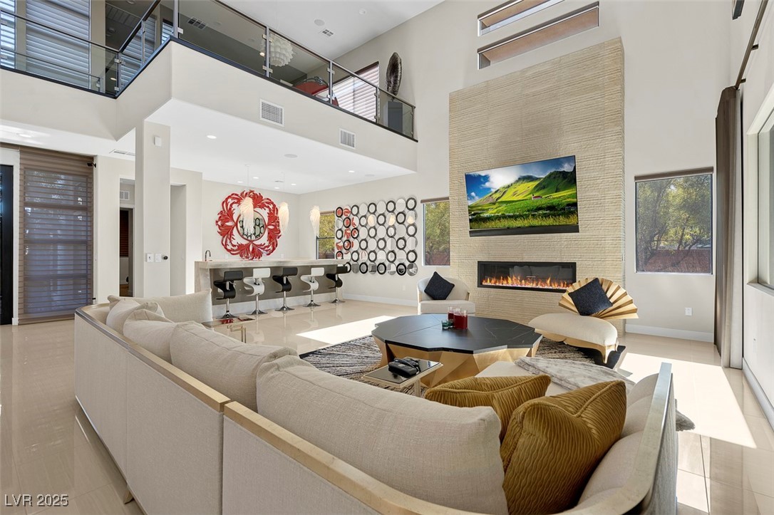 43 Grey Feather Drive