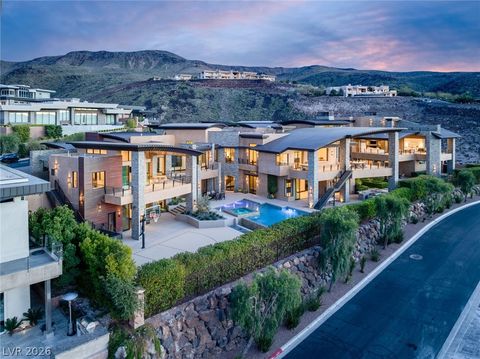 Photo of 681 Tranquil Rim Court, Henderson, NV 89012 (MLS # 2763083)