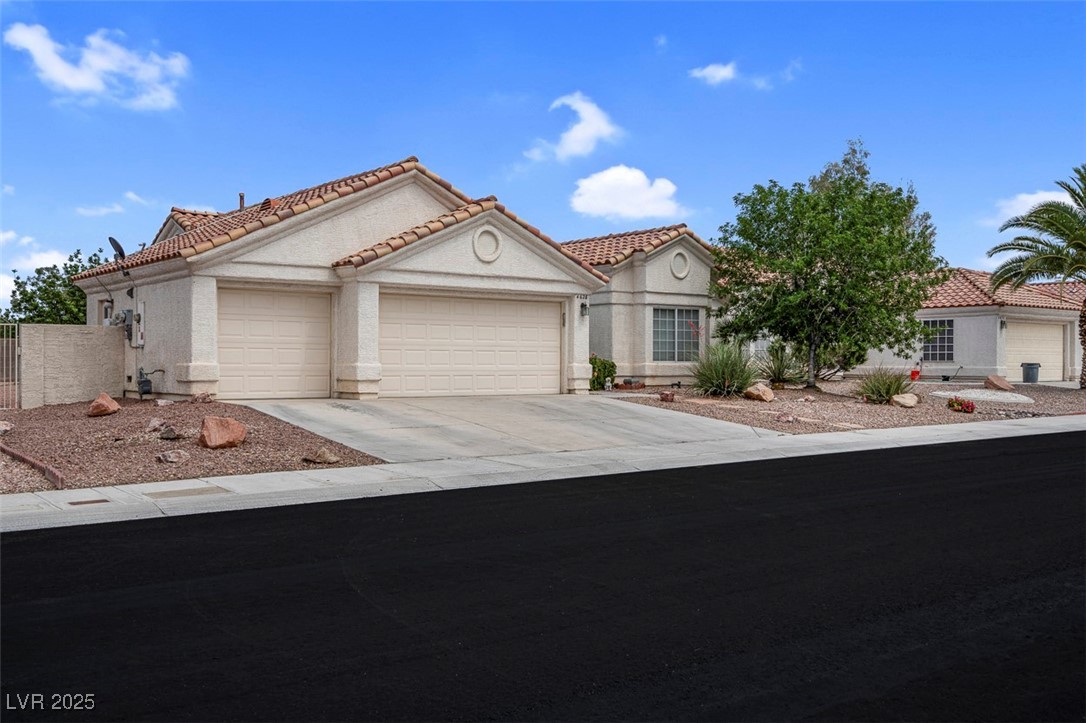 4628 Standing Bluff Way
