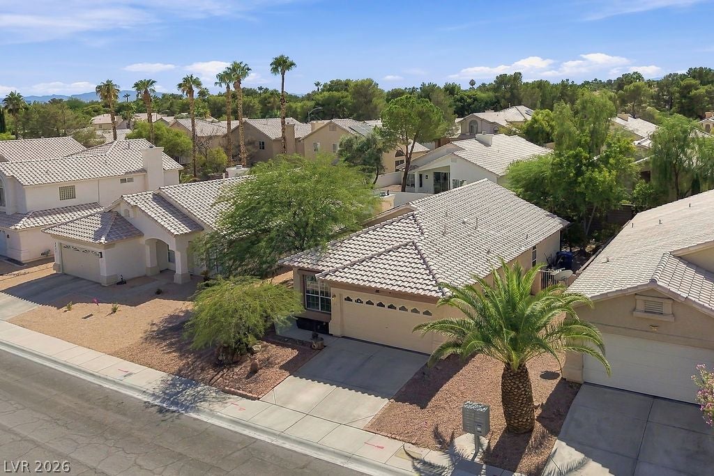 8421 Bay Crest Drive