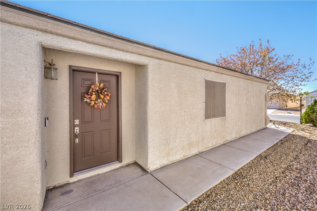 5528 Raven Creek Avenue