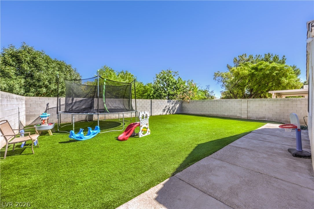 5528 Raven Creek Avenue