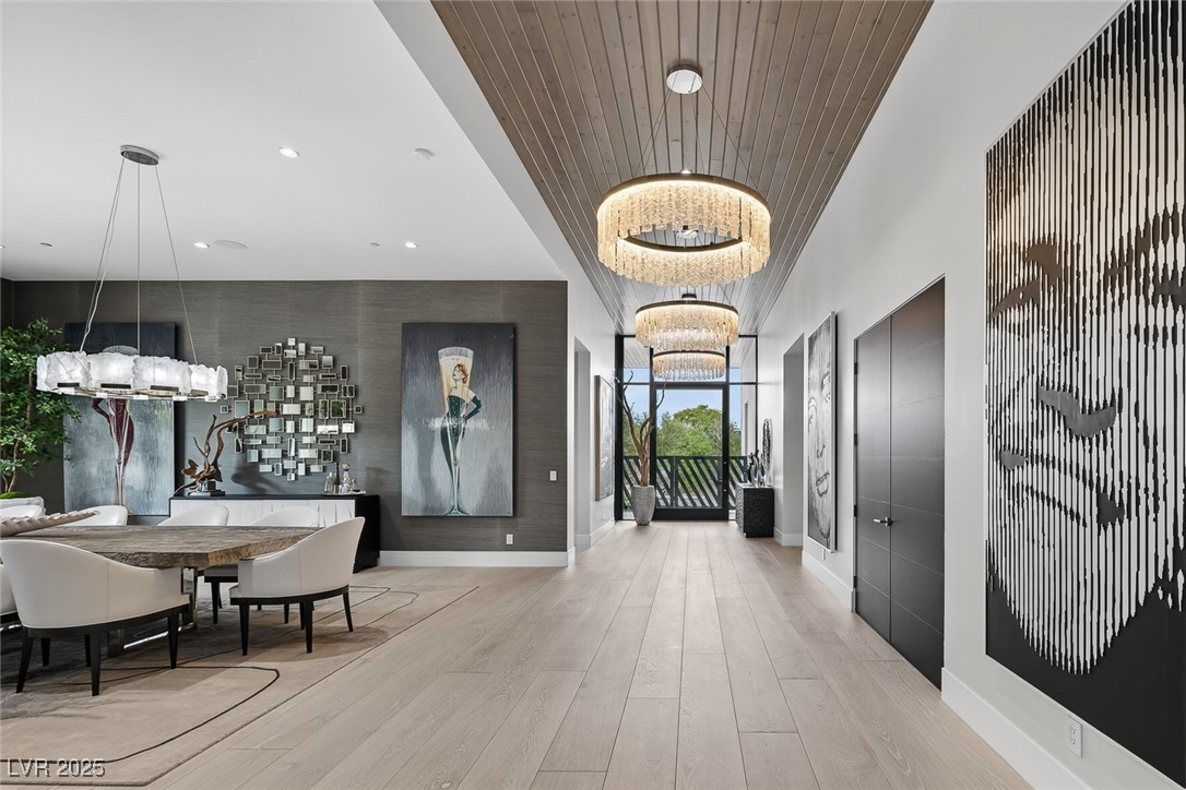 43 Crested Cloud Way