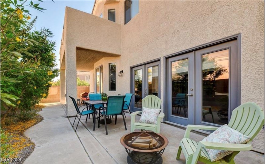 Henderson, Nevada 89012, United States, 5 Bedrooms Bedrooms, ,3 BathroomsBathrooms,Residential,Pending,44864