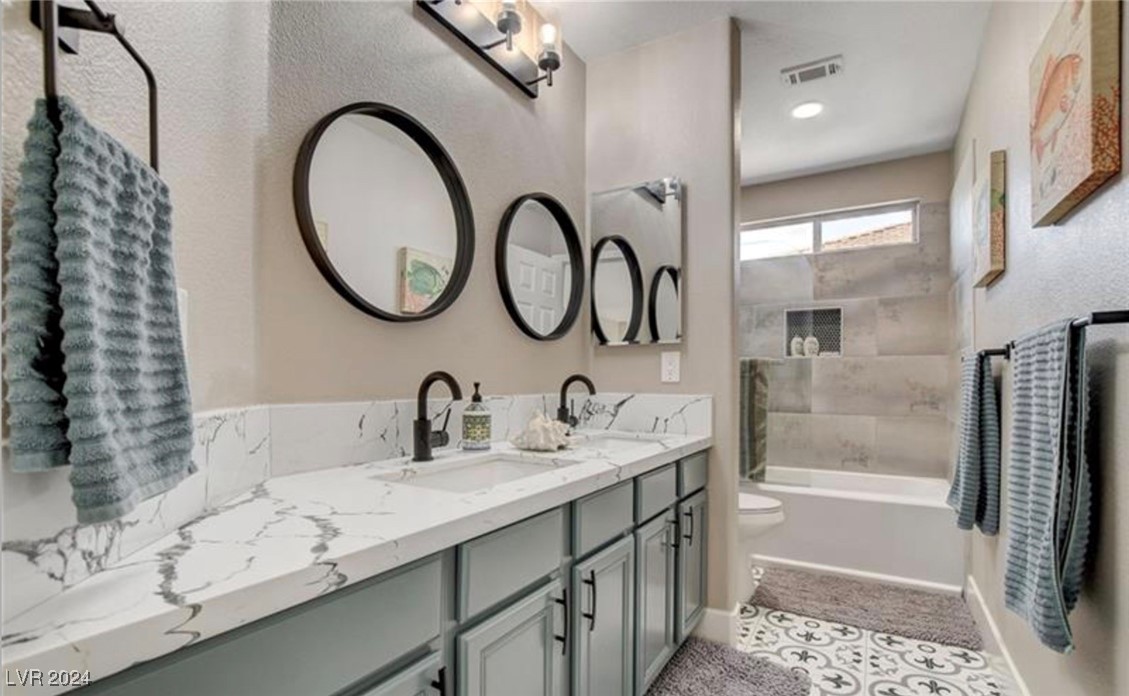 Henderson, Nevada 89012, United States, 5 Bedrooms Bedrooms, ,3 BathroomsBathrooms,Residential,Pending,44864