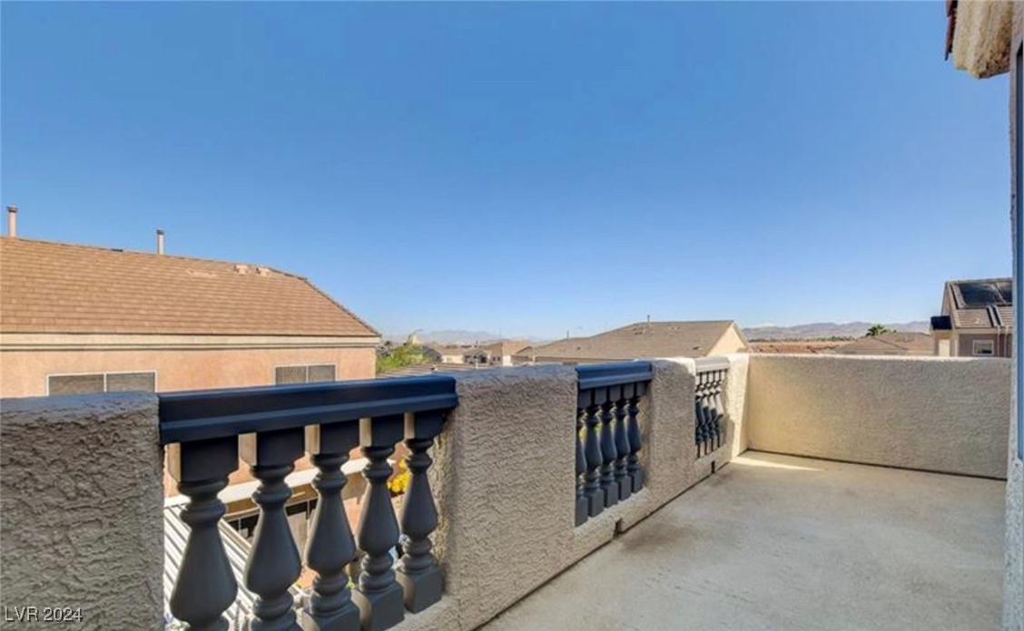 Henderson, Nevada 89012, United States, 5 Bedrooms Bedrooms, ,3 BathroomsBathrooms,Residential,Pending,44864
