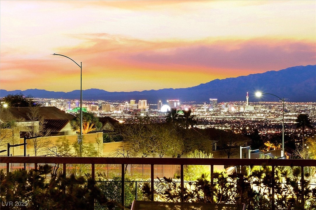 2232 Canyonville Drive