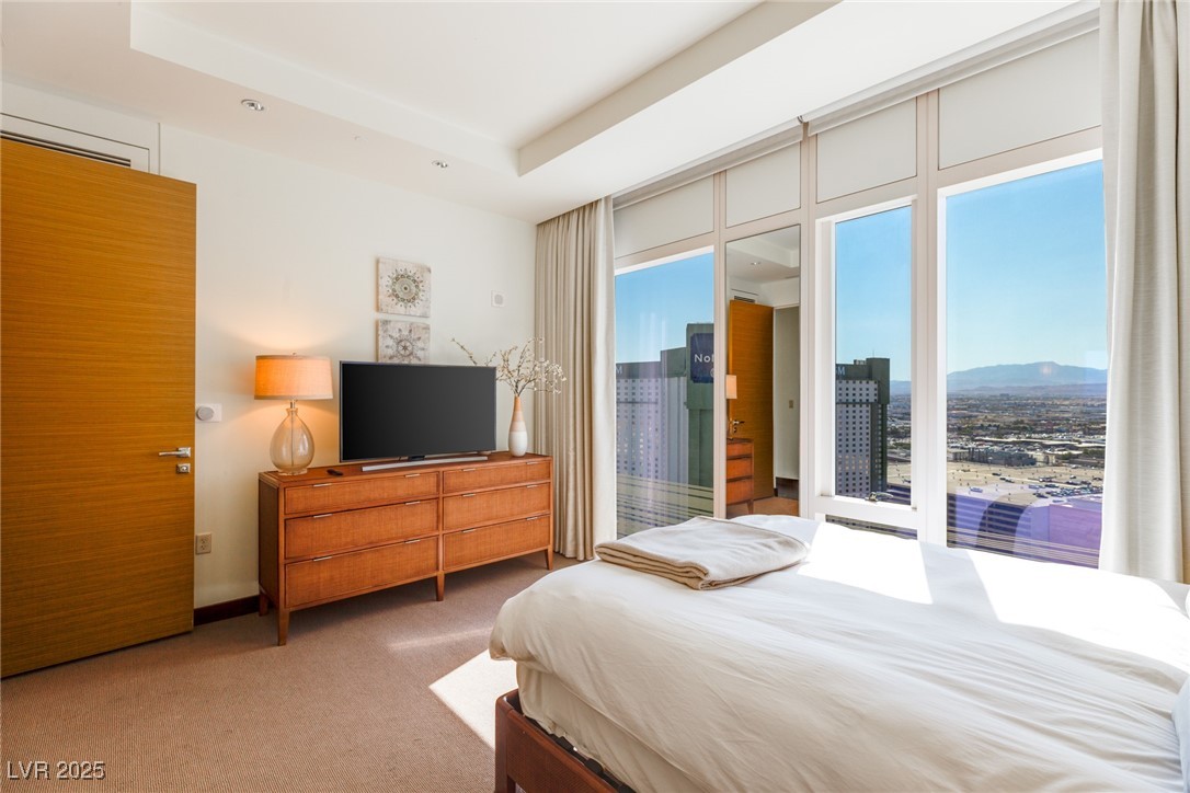 Las Vegas, Nevada 89158, United States, 2 Bedrooms Bedrooms, ,2 BathroomsBathrooms,Residential,Active,112362