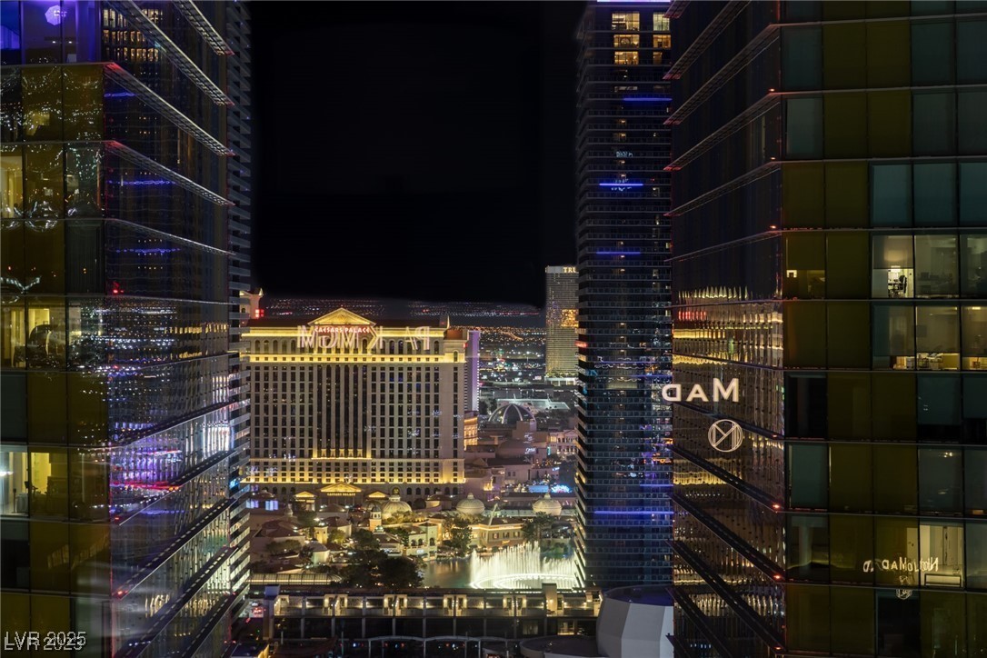 Las Vegas, Nevada 89158, United States, 2 Bedrooms Bedrooms, ,2 BathroomsBathrooms,Residential,Active,112362