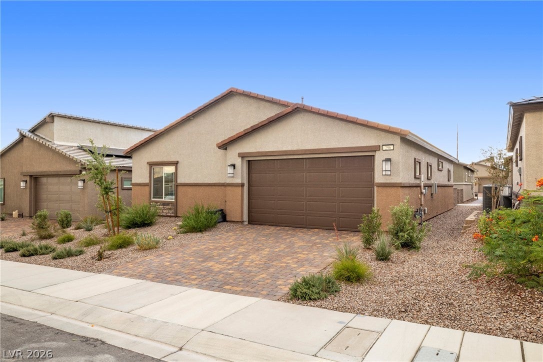 296 Aravalli Crest Street