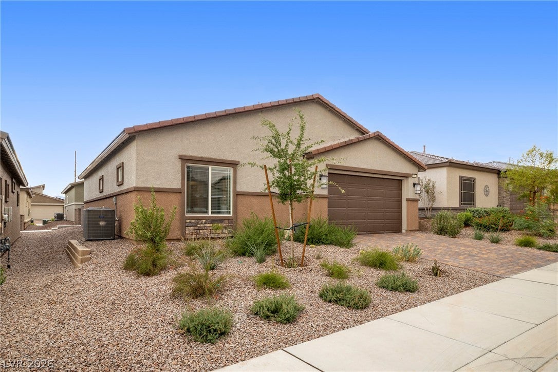 296 Aravalli Crest Street