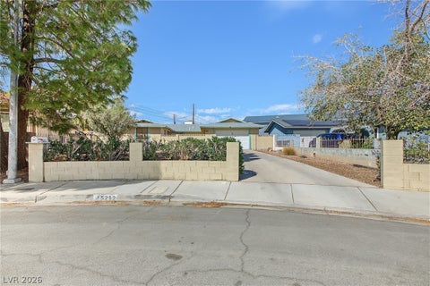Homes For Sale - 5212 Jeff Drive<br/> Las Vegas, NV 89110