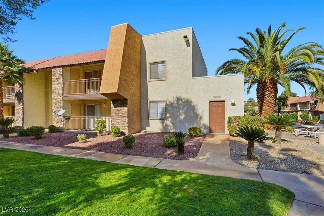 5040 Indian River Drive 415