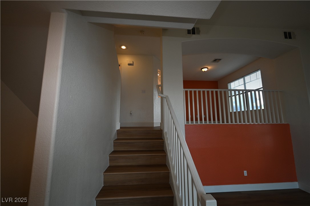 2775 Red Vista Court