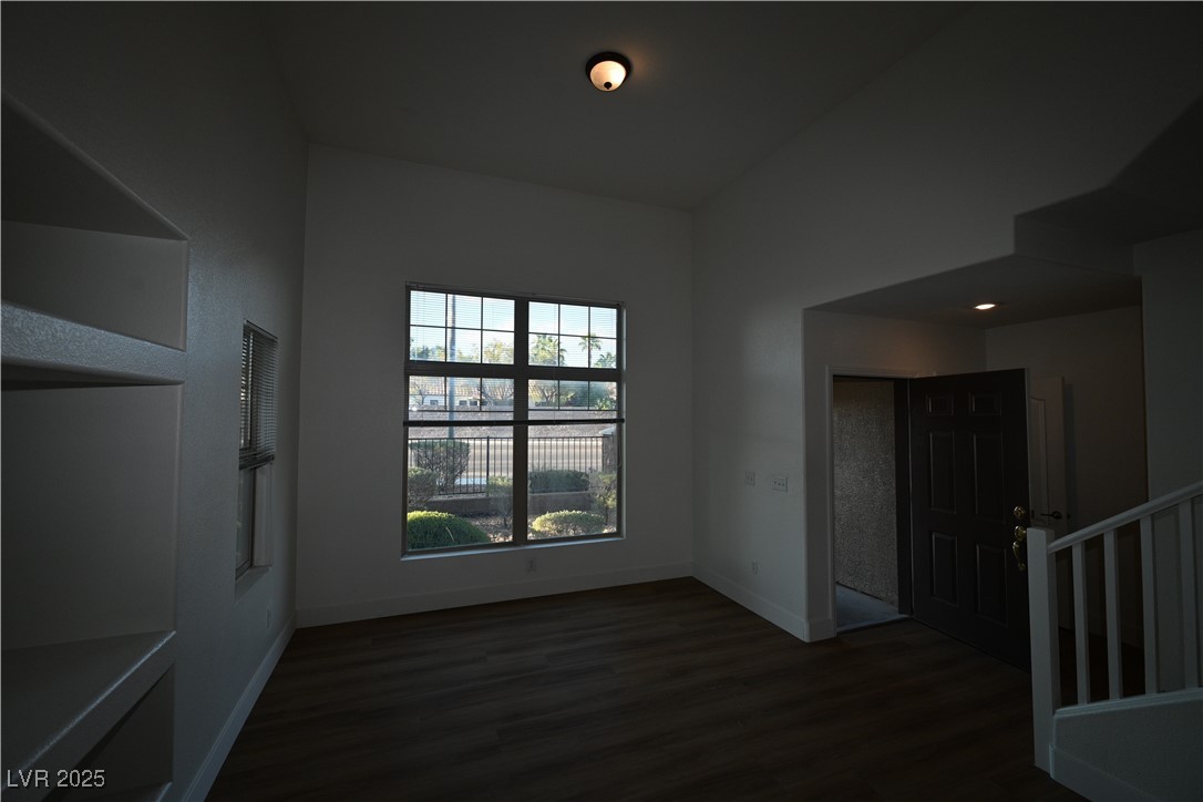 2775 Red Vista Court