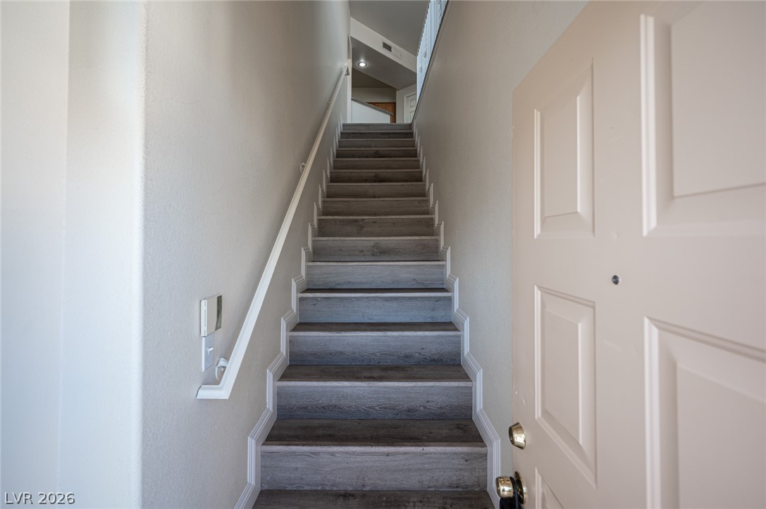 8555 W Russell Road 2062