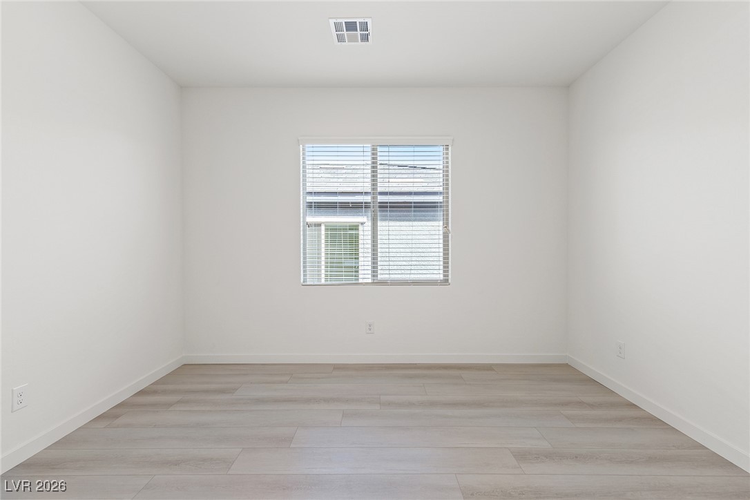 Properties 3 2745 Avril Point Street