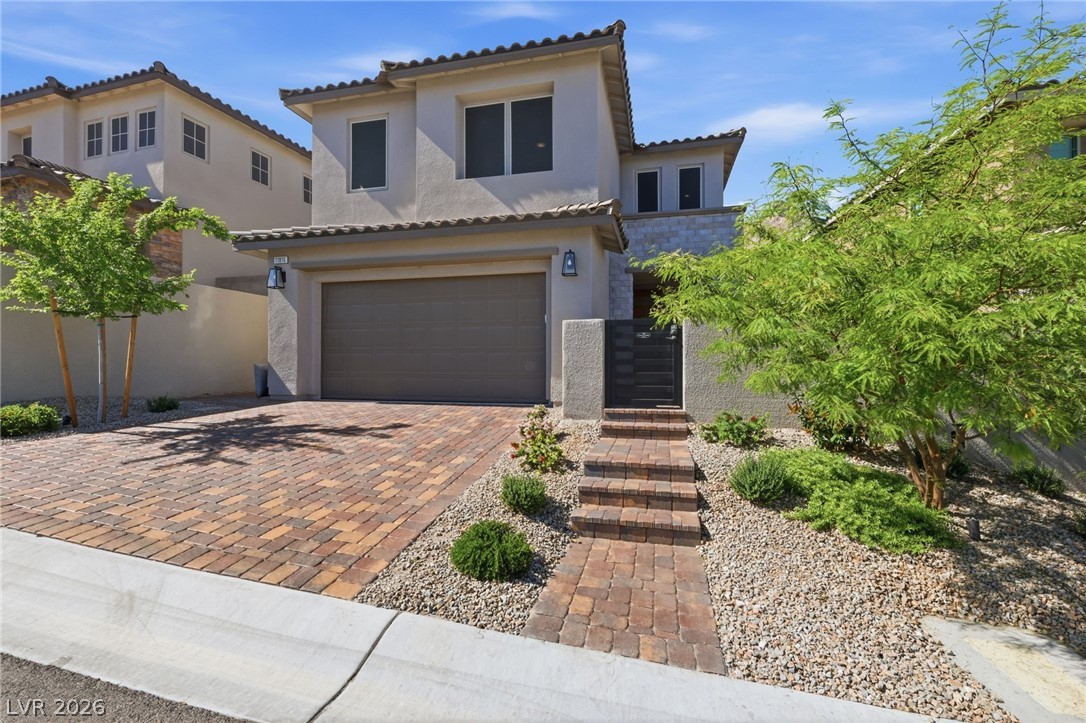 11816 River Hawk Avenue