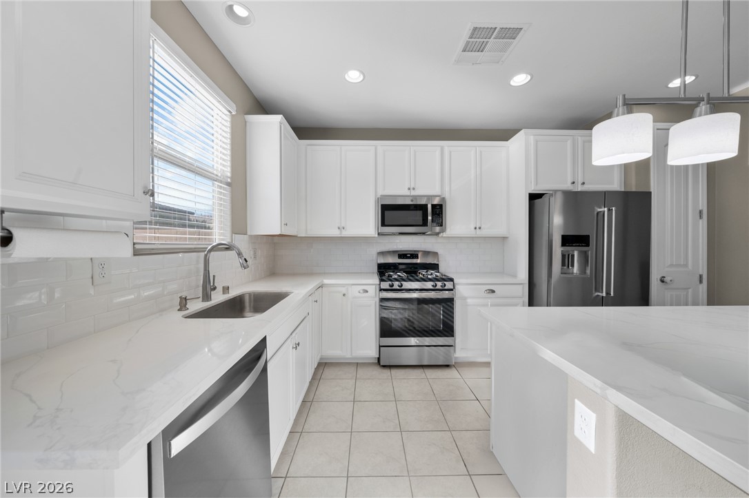 5757 Jaysin Douglas Street