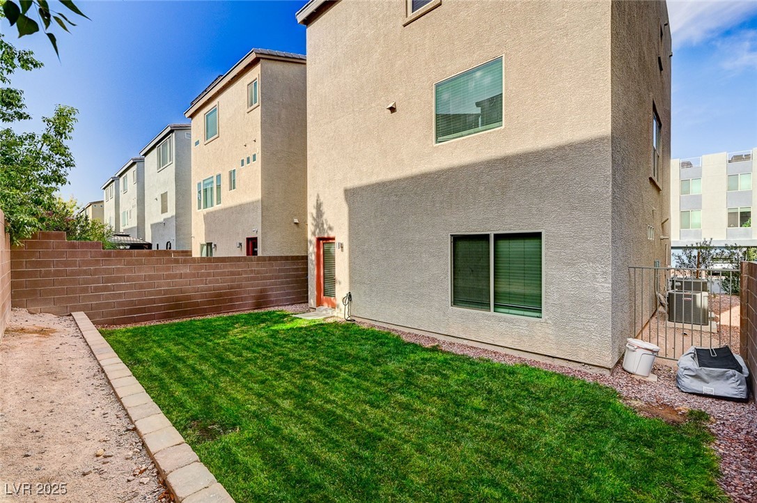 8087 Carpenter Creek Avenue, Las Vegas, Nevada image 33