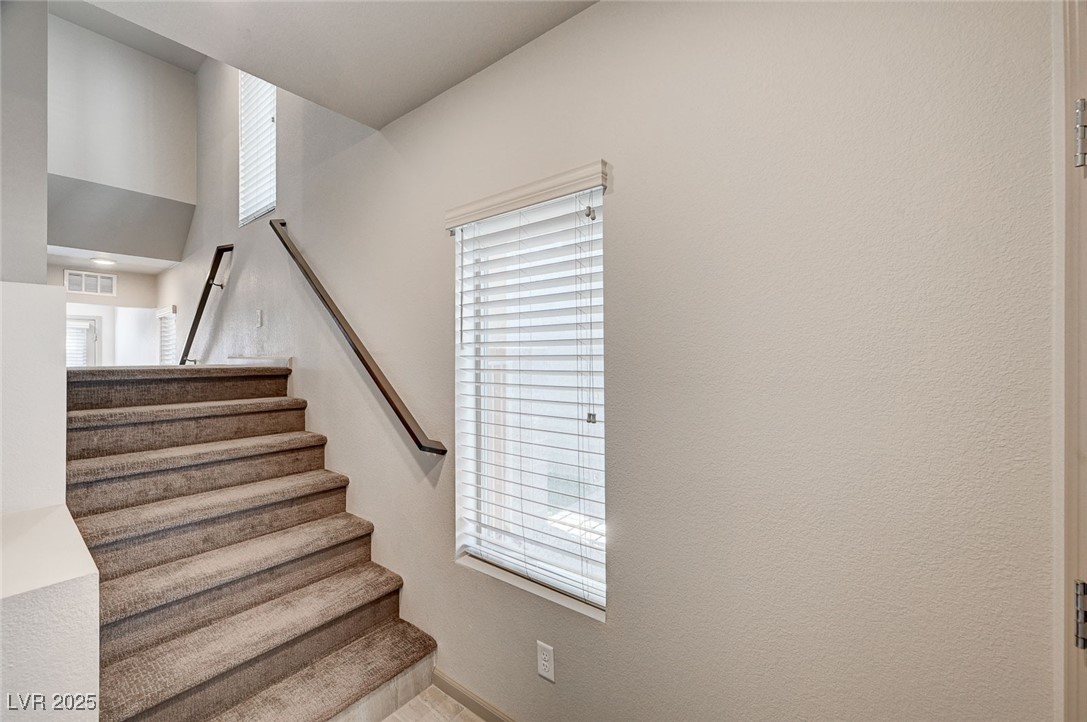8087 Carpenter Creek Avenue, Las Vegas, Nevada image 3