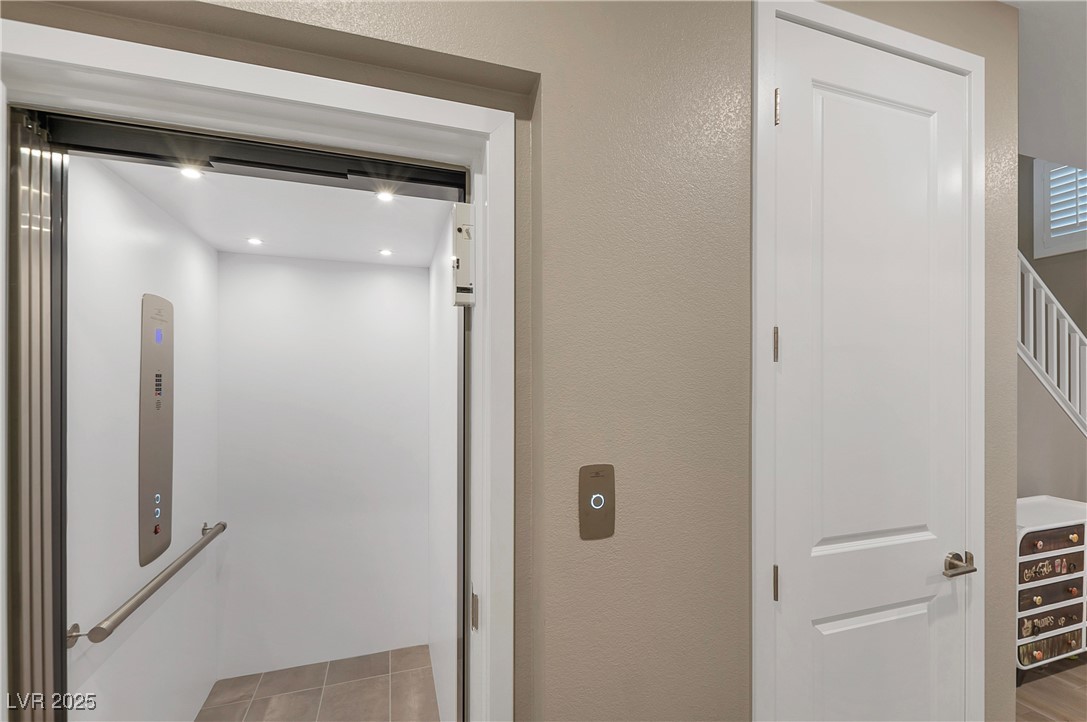Properties 3 4193 Solace Street 0