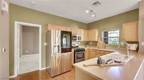 Photo of 3915 Legend Hills Street #204, Las Vegas, NV 89129 (MLS # 2731887) Photo of 3915 Legend Hills Street #204, Las Vegas, NV 89129 (MLS # 2731887)