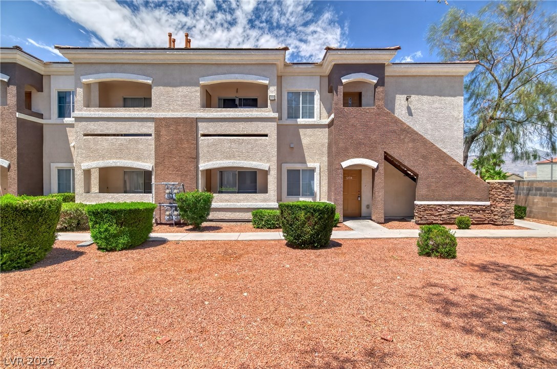 9303 Gilcrease Avenue 1208