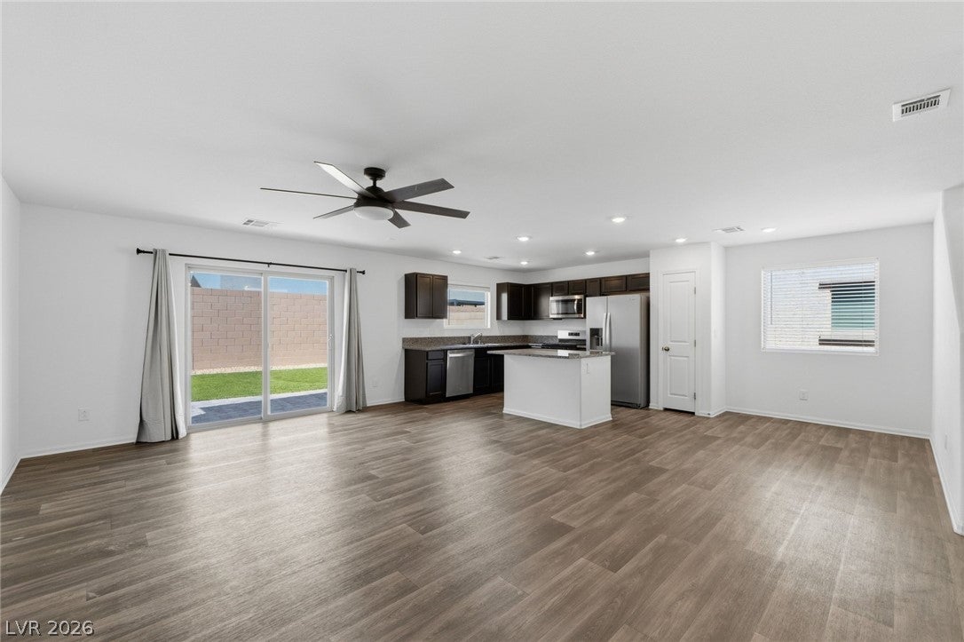 5937 Swift Lariat Street