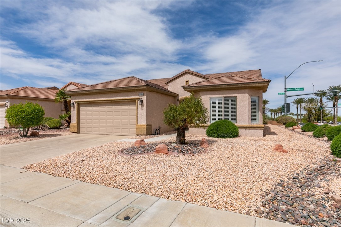 2180 Tiger Links Drive, Henderson, Nevada image 1