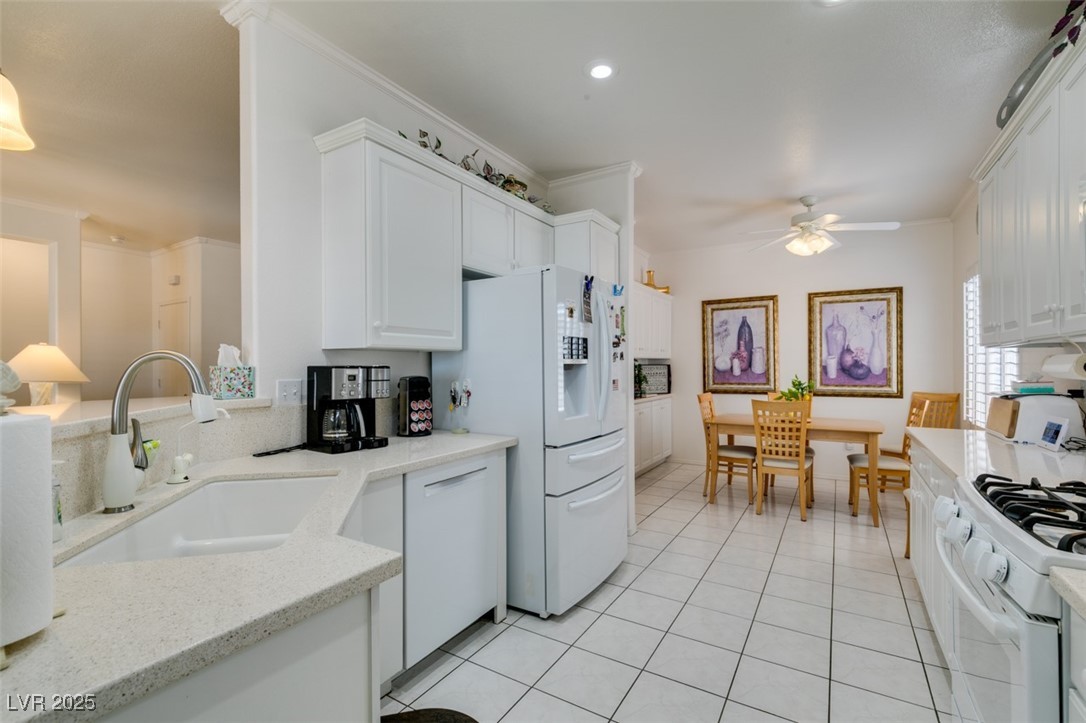 2180 Tiger Links Drive, Henderson, Nevada image 13