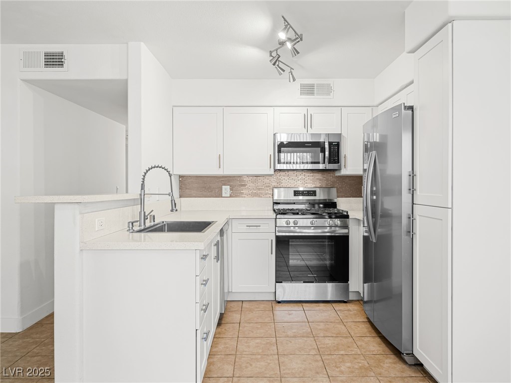 5241 Caspian Springs Drive #103, Las Vegas, Nevada image 5