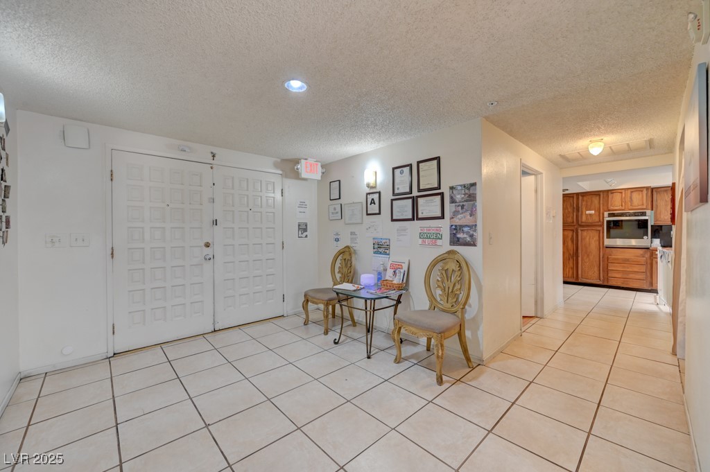 1951 Papago Lane