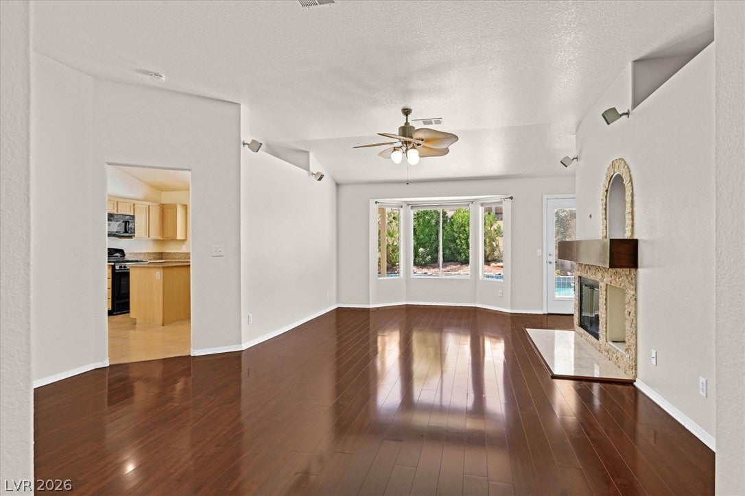 1690 Sweet View Court