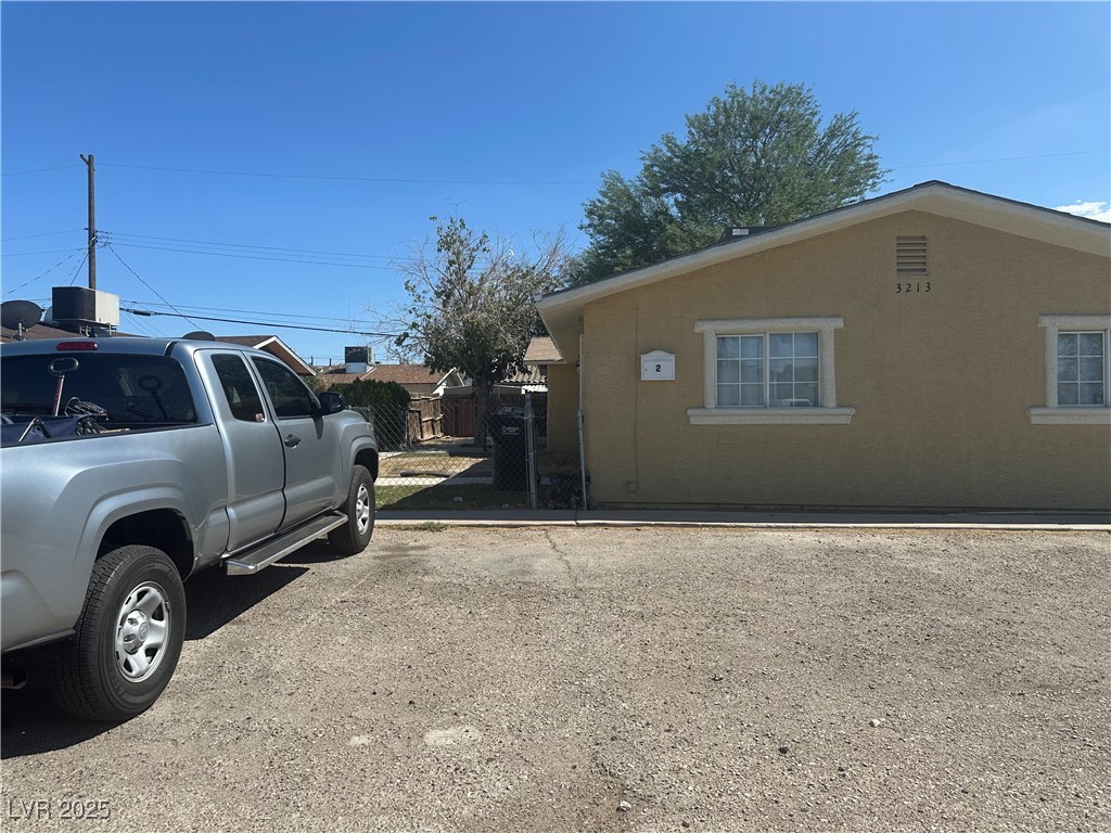 Properties 2 3213 Tabor Avenue