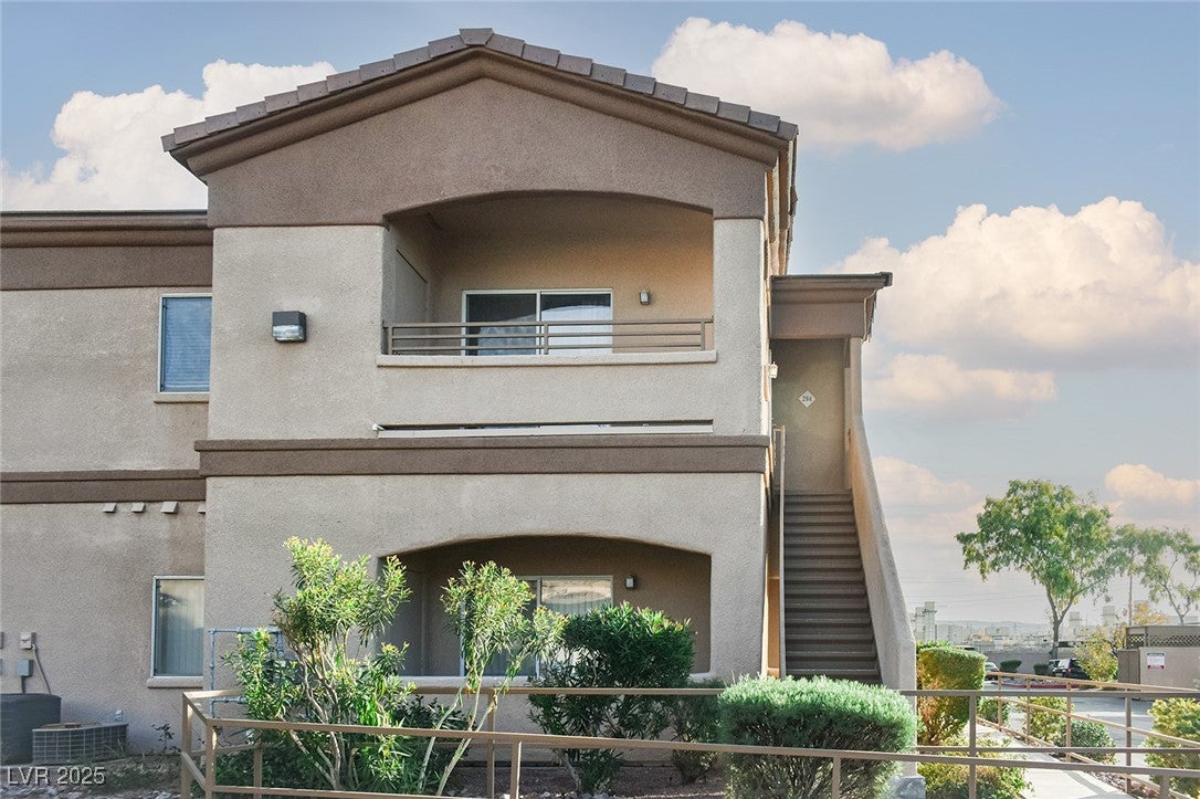 Photo 1 of 28 — 5751 E Hacienda Avenue 264, Las Vegas, NV 89122
