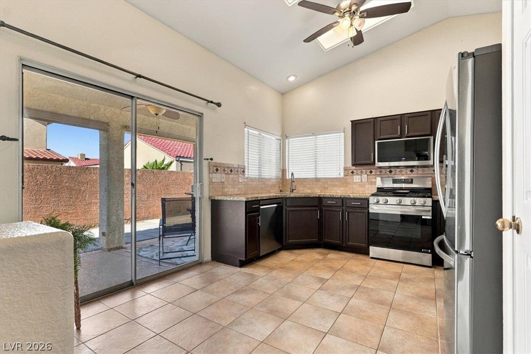 600 Saddle Rider Court