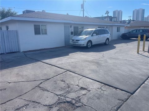 1905 Weldon Place Las Vegas NV 89104